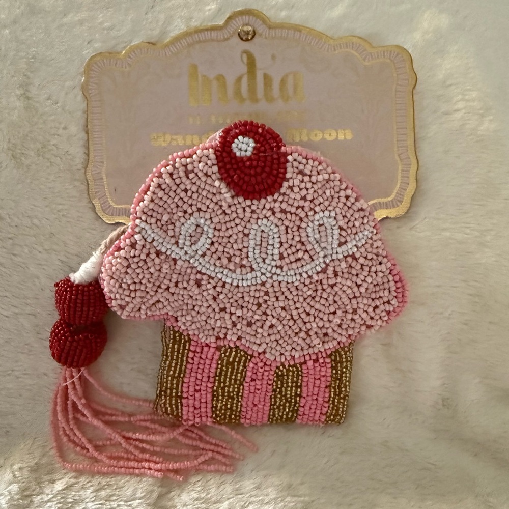 Beaded Cupcake Cosmetic Bag - Pink and Gold
